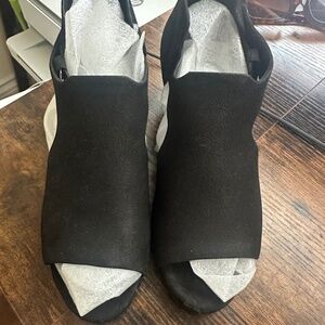 Eileen Fisher Black Leather Suede Platform  Heels